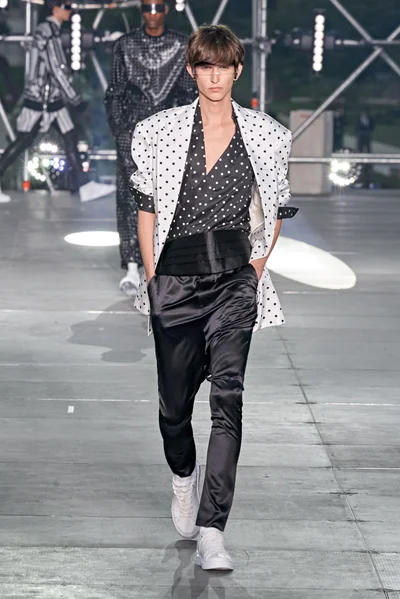 Look 55